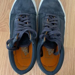 Vans women’s shoes